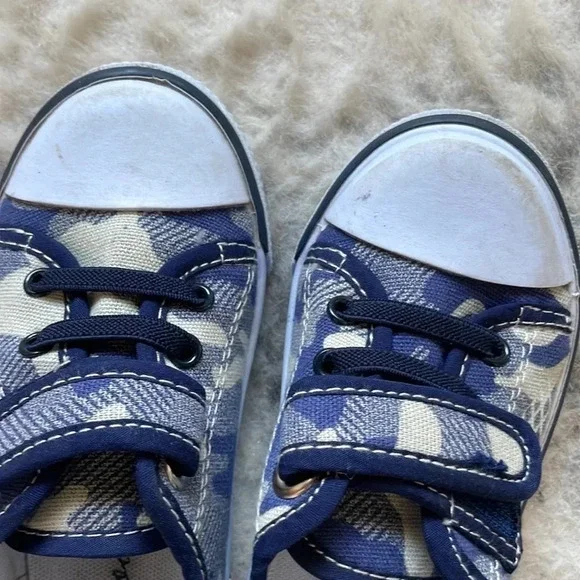 Kids Sneakers - Picture 6 of 7